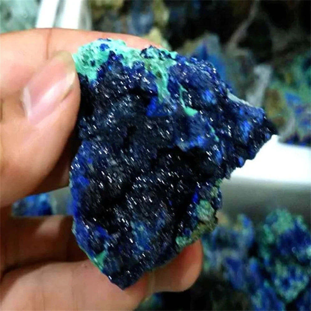 Spécimens naturels d'azurite-malachite brute