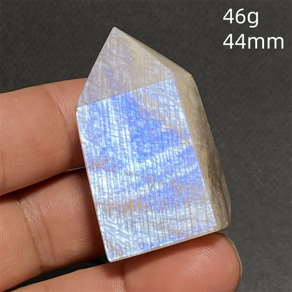 AAA Natural High Quality Blue Moonstone Tower