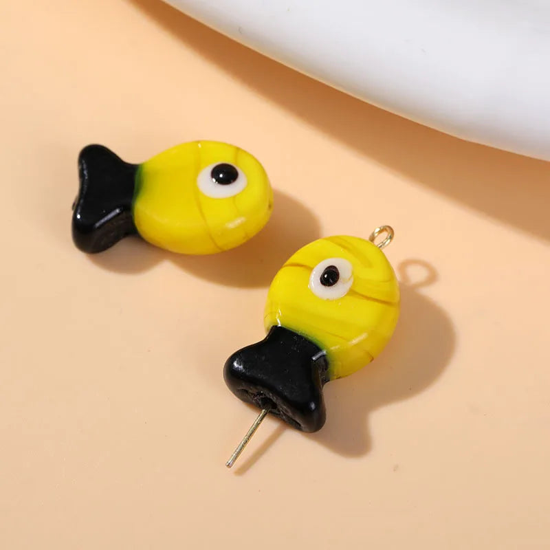 2pcs Artisan Handmade Glass Fish Beads