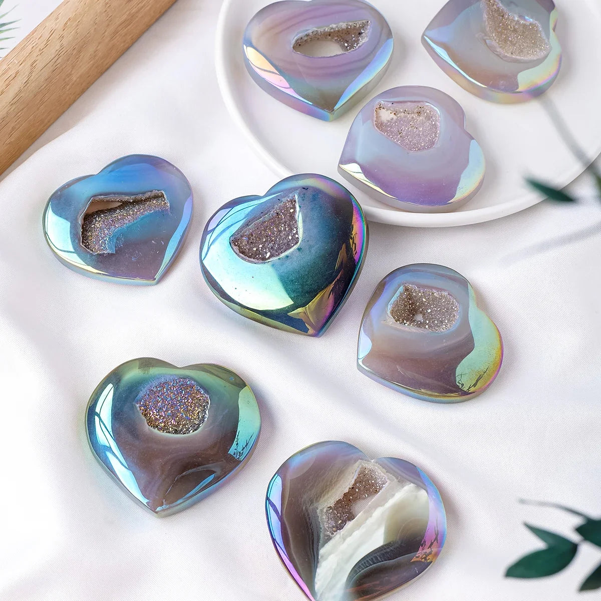 Natural Crystal Aura Agate Crystal Cave Heart Palmstone
