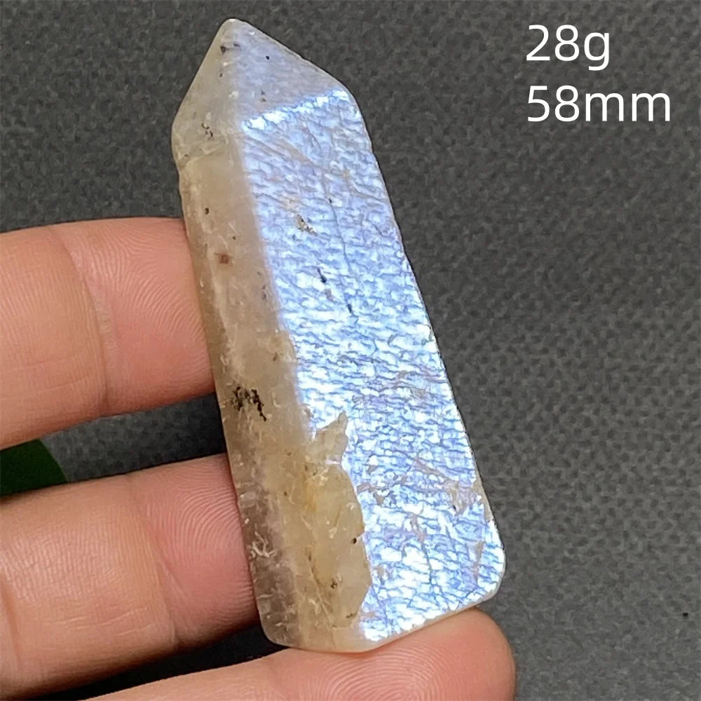 AAA Natural High Quality Blue Moonstone Tower