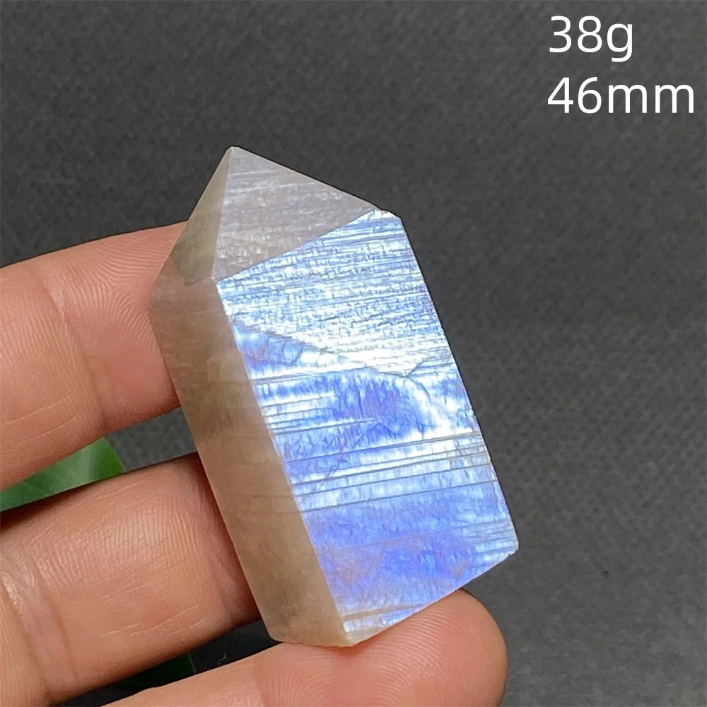 AAA Natural High Quality Blue Moonstone Tower
