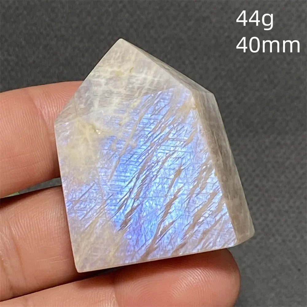 AAA Natural High Quality Blue Moonstone Tower