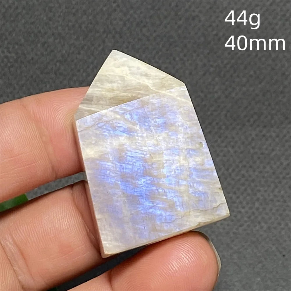 AAA Natural High Quality Blue Moonstone Tower