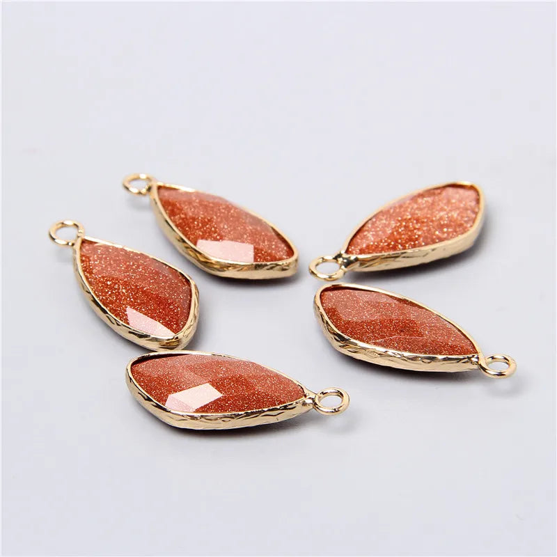 Lot de 2 pendentifs en pierre naturelle en forme de larme