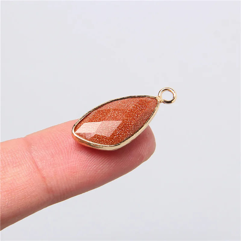 Lot de 2 pendentifs en pierre naturelle en forme de larme