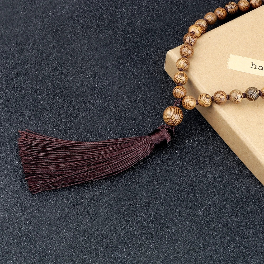 Collier de perles Mala en bois de 6/8 mm