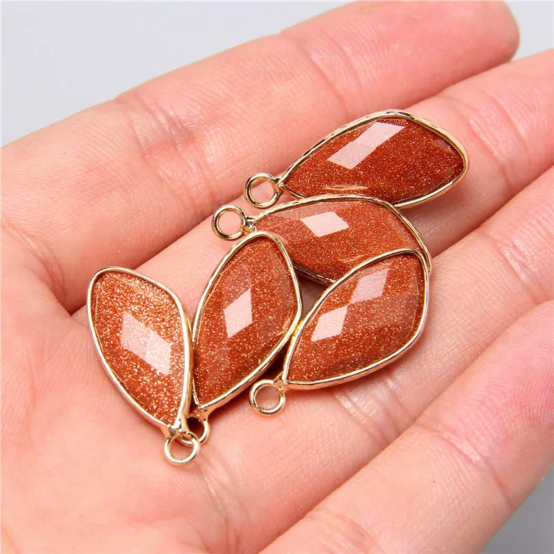 Lot de 2 pendentifs en pierre naturelle en forme de larme