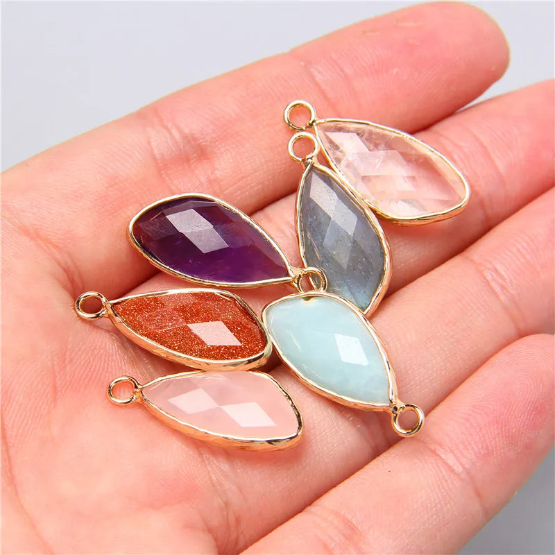 Lot de 2 pendentifs en pierre naturelle en forme de larme