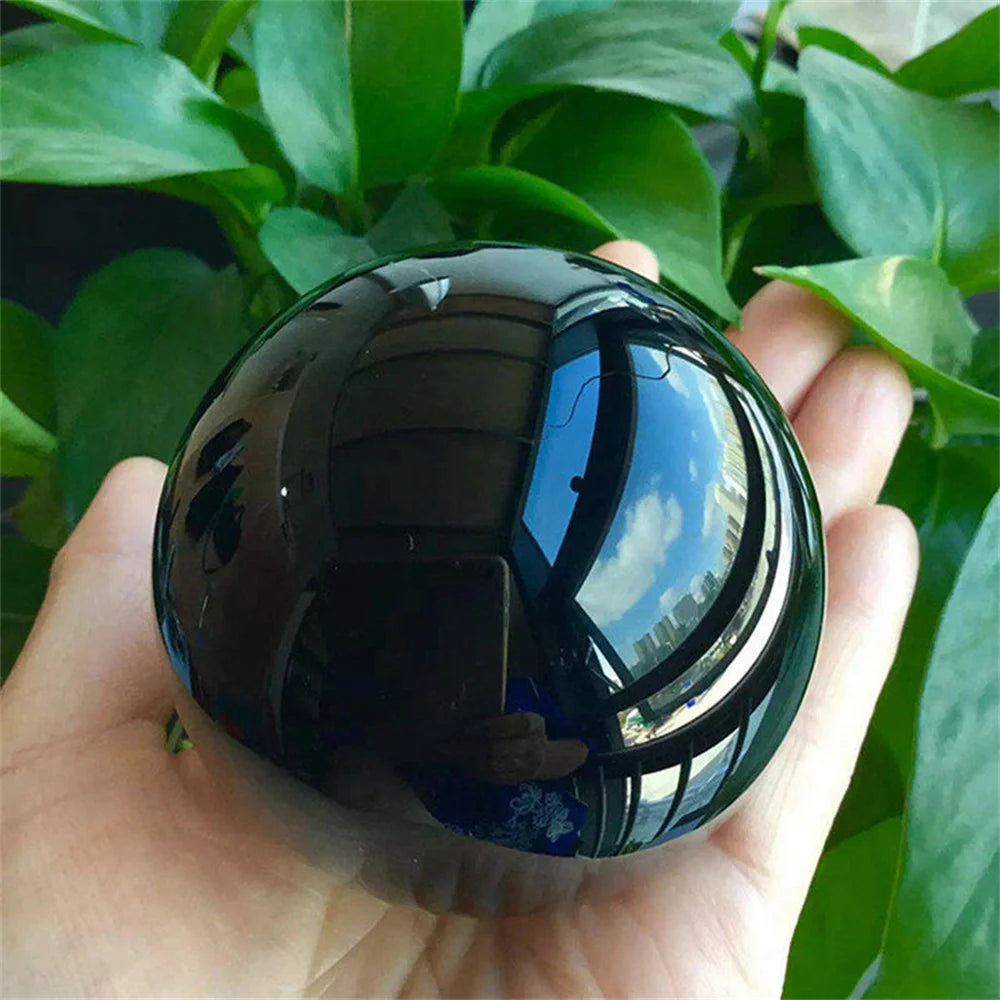 Sphère d'obsidienne noire naturelle