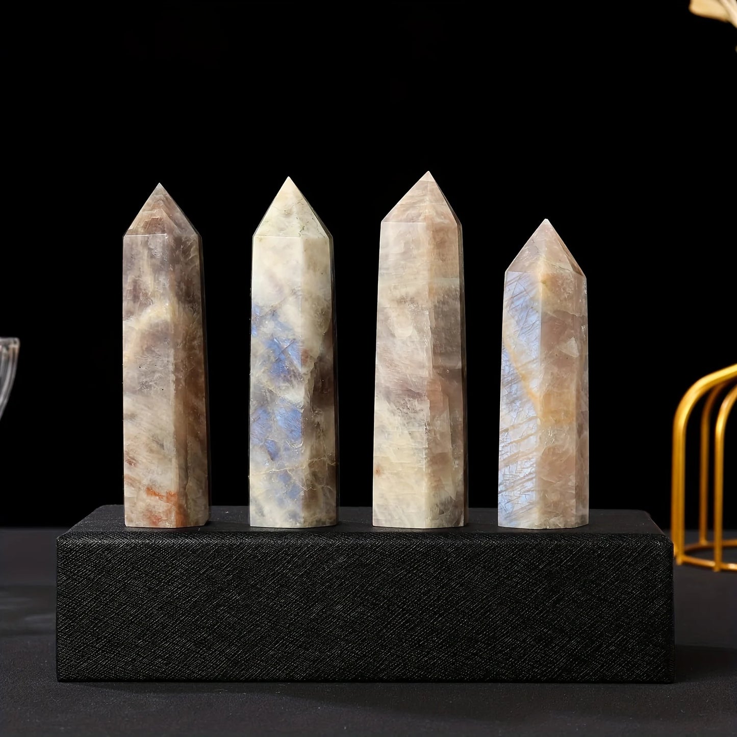 Tours de pierre de lune