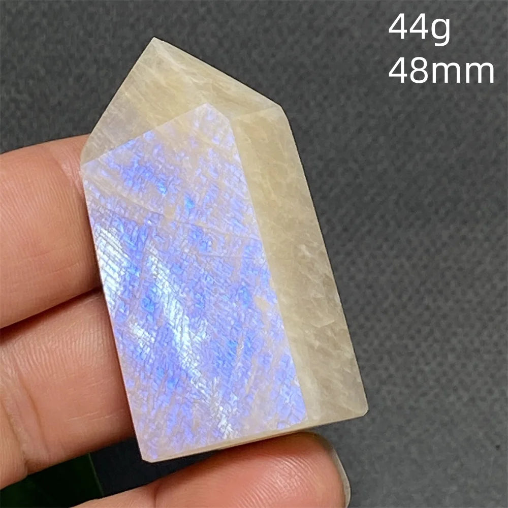 AAA Natural High Quality Blue Moonstone Tower
