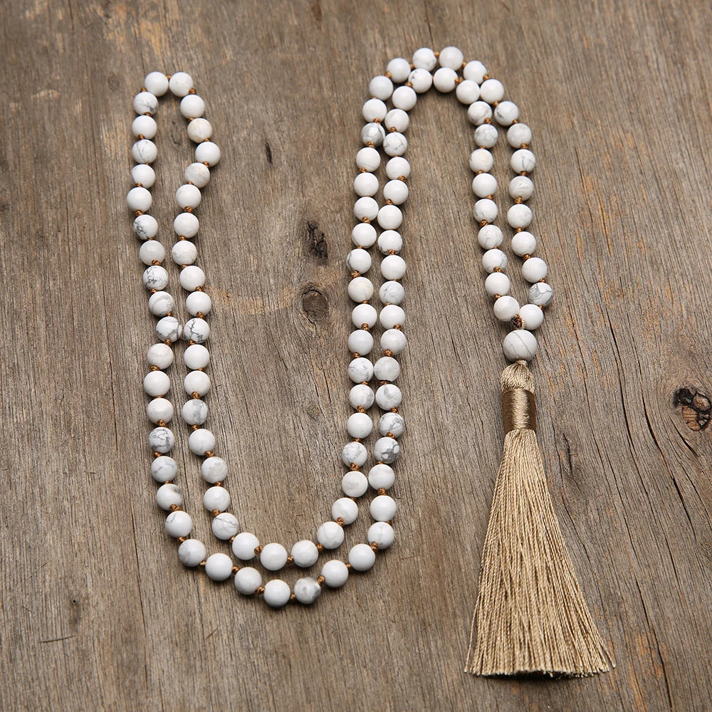 Collier Mala en 108 pierres naturelles de 6 mm